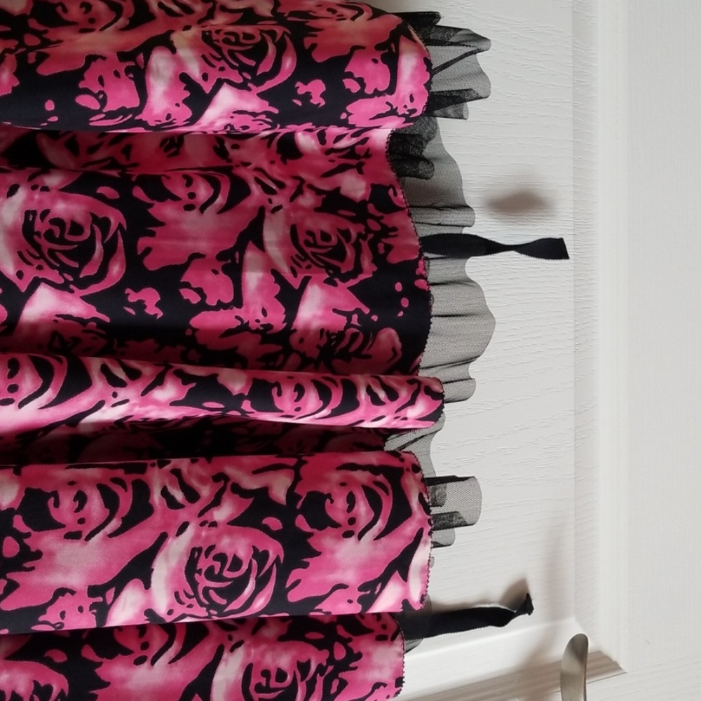 NWOT Guess Pink and Black Dress Jewel sash - Picture 4 of 8